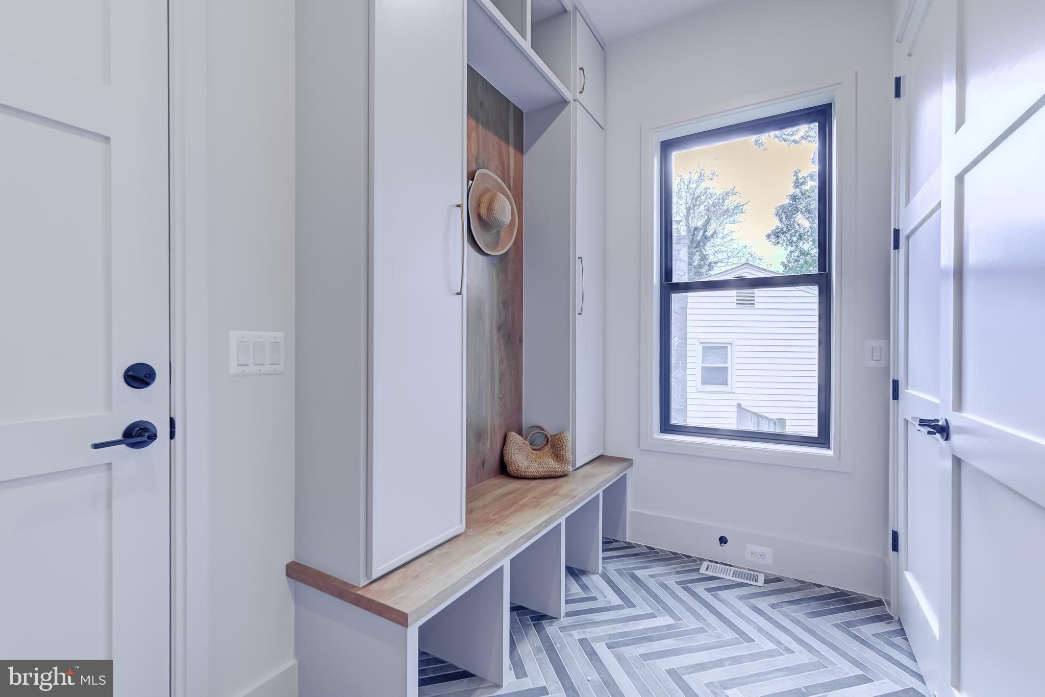 913 Symphony Circle Southwest Vienna, VA 22180 - Photo 52 of 150