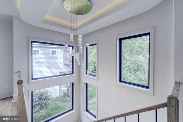 $2,599,888 | 913 Symphony Circle Southwest, Vienna, VA 22180