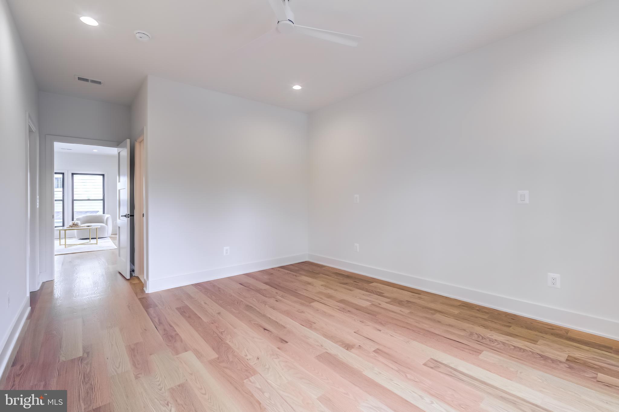 913 Symphony Circle Southwest Vienna, VA 22180 - Photo 69 of 150