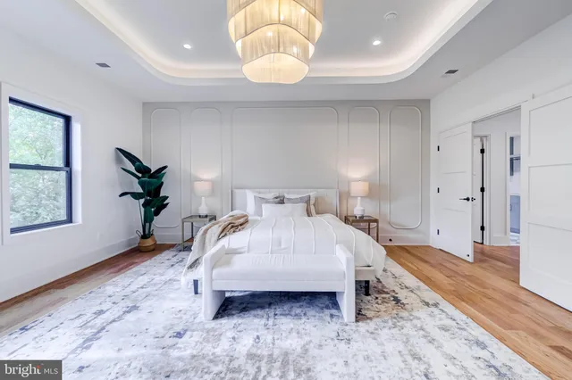 $2,599,888 | 913 Symphony Circle Southwest, Vienna, VA 22180