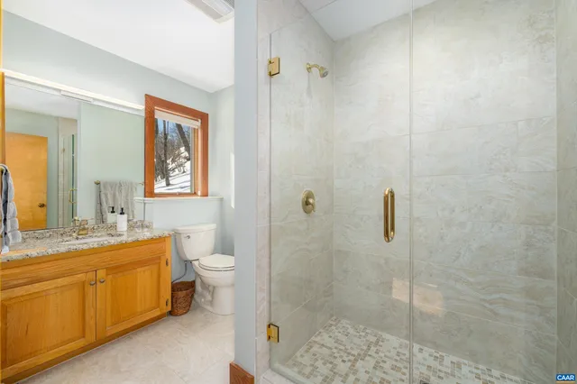 $1,100,000 | 353 Crawfords Edge, Roseland, VA 22967