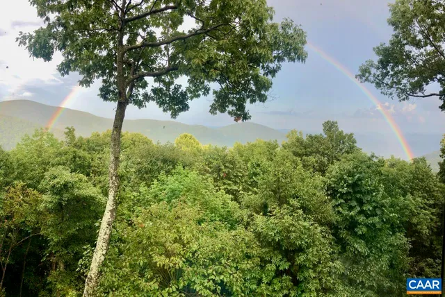 $1,100,000 | 353 Crawfords Edge, Roseland, VA 22967