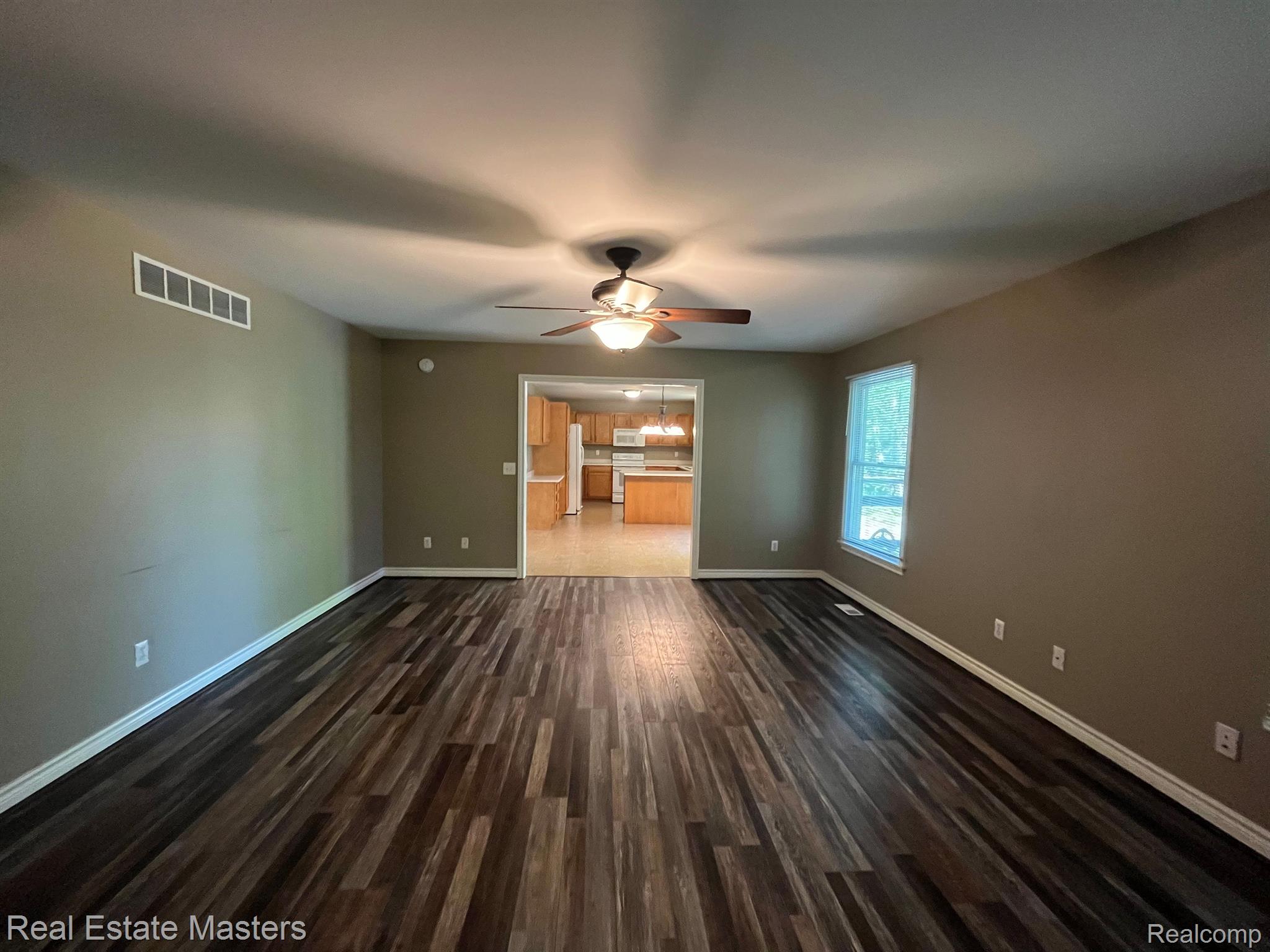 4060 Devonshire Road Fort Gratiot, MI 48059 - Photo 9 of 20 Gallery Image 9