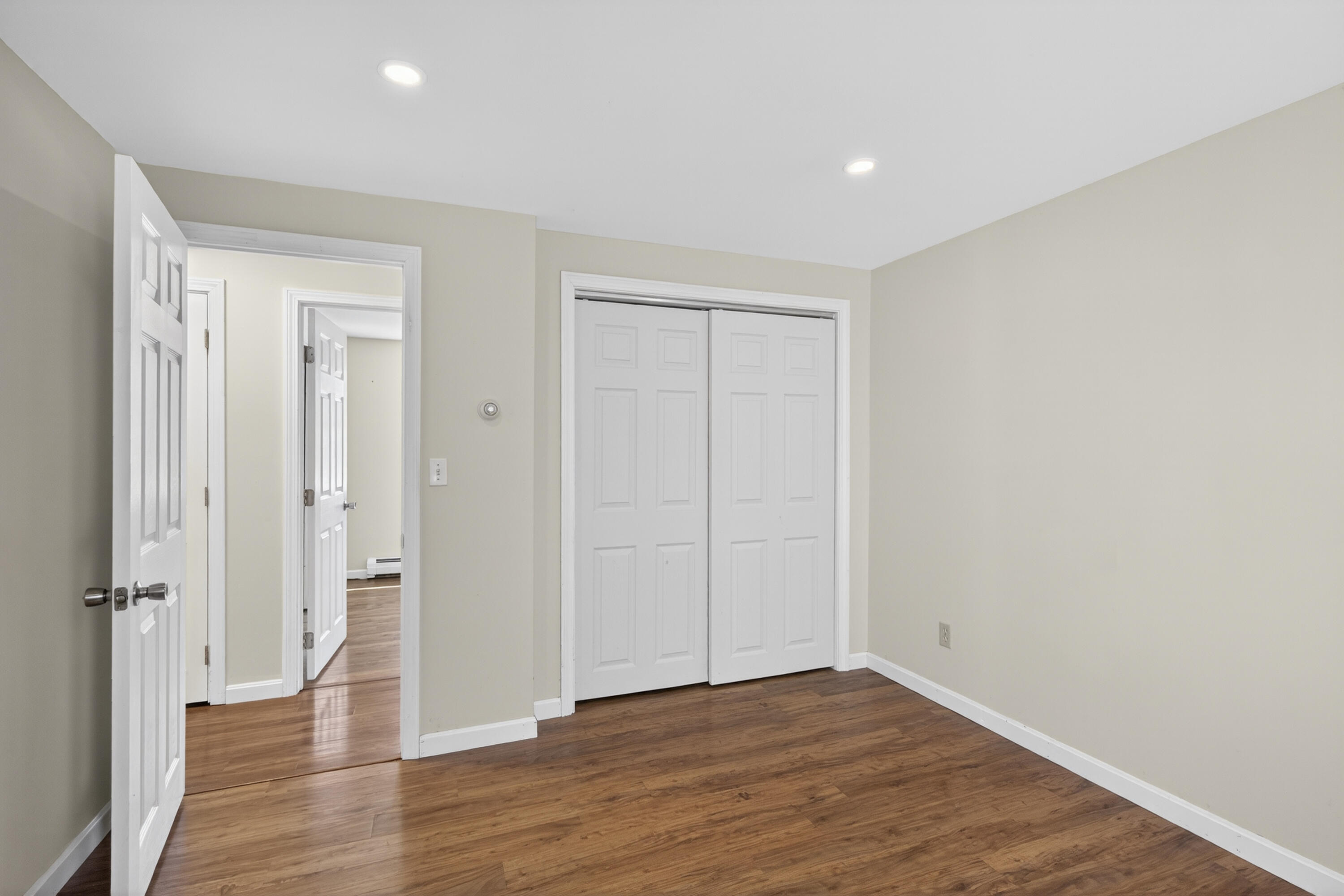 29 Oak Run Owls Head, ME 04854 - Photo 11 of 34 16-29OakRun-OwlsHead-KS