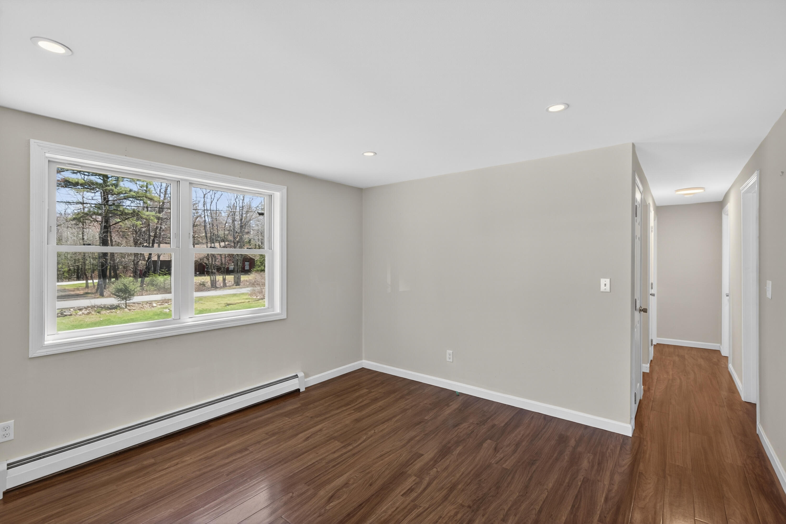 29 Oak Run Owls Head, ME 04854 - Photo 5 of 34 12-29OakRun-OwlsHead-KS