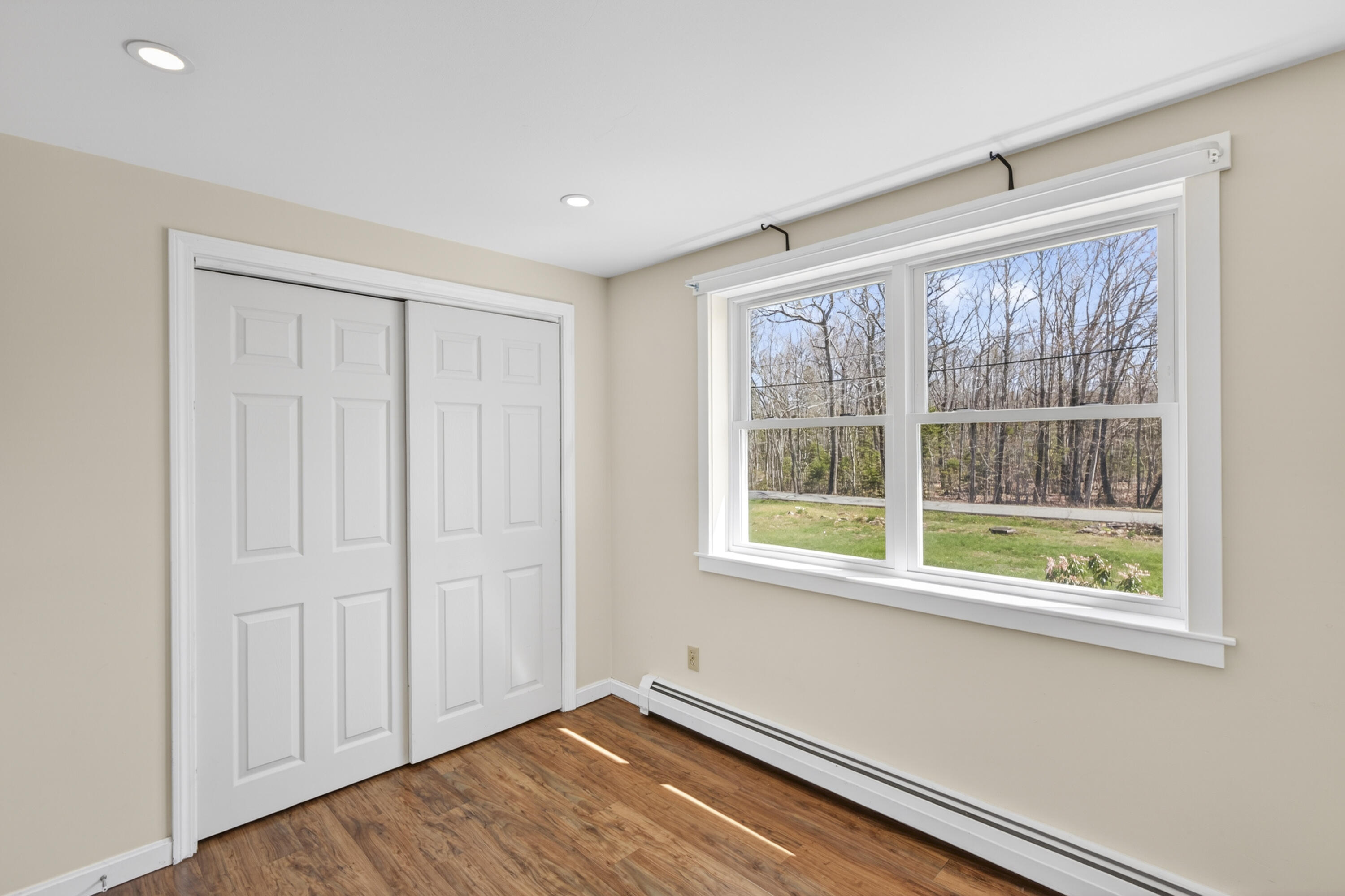 29 Oak Run Owls Head, ME 04854 - Photo 8 of 34 18-29OakRun-OwlsHead-KS