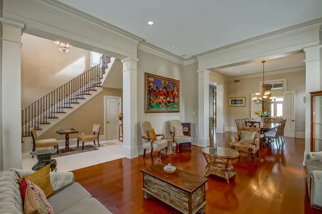 $1,155,000 | 18 Grass Court, River Ridge, LA 70123