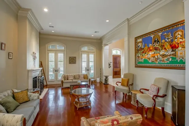 $1,155,000 | 18 Grass Court, River Ridge, LA 70123