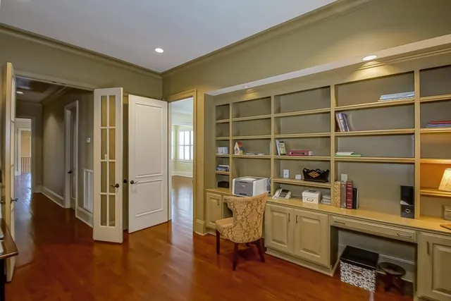 $1,155,000 | 18 Grass Court, River Ridge, LA 70123