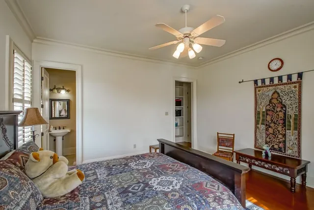 $1,155,000 | 18 Grass Court, River Ridge, LA 70123