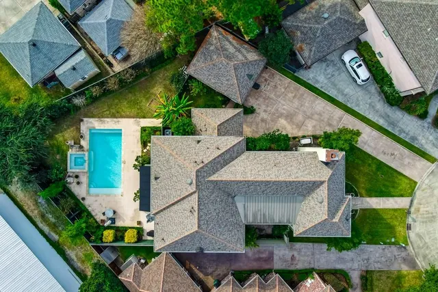 $1,155,000 | 18 Grass Court, River Ridge, LA 70123