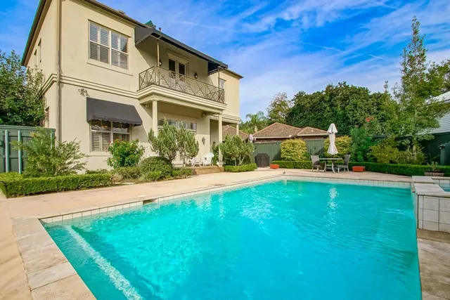 $1,155,000 | 18 Grass Court, River Ridge, LA 70123