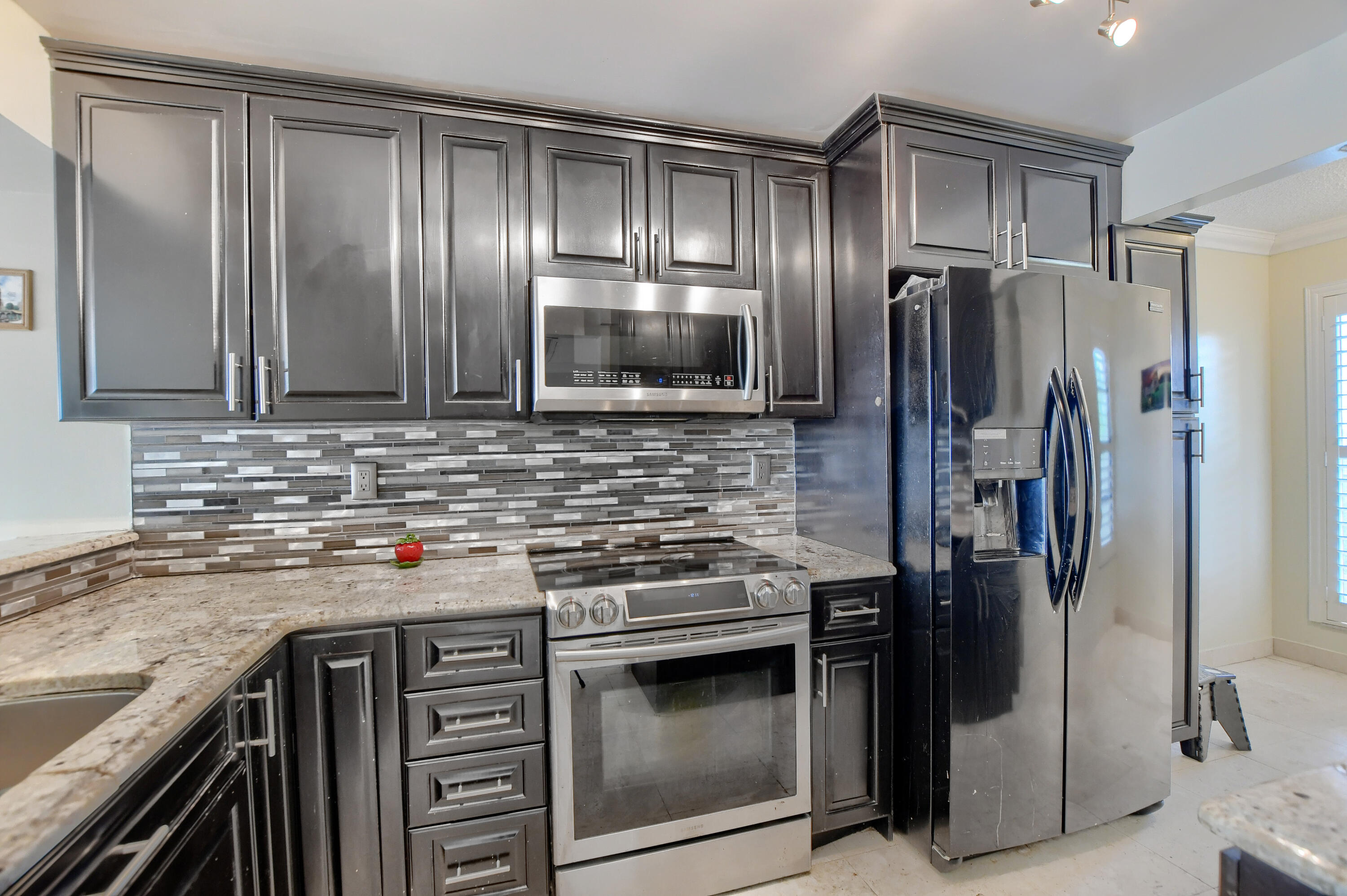 22 Royal Palm Way, Unit 6010 Boca Raton, FL 33432 - Photo 28 of 62 27_ebf_6290-hdr(5)