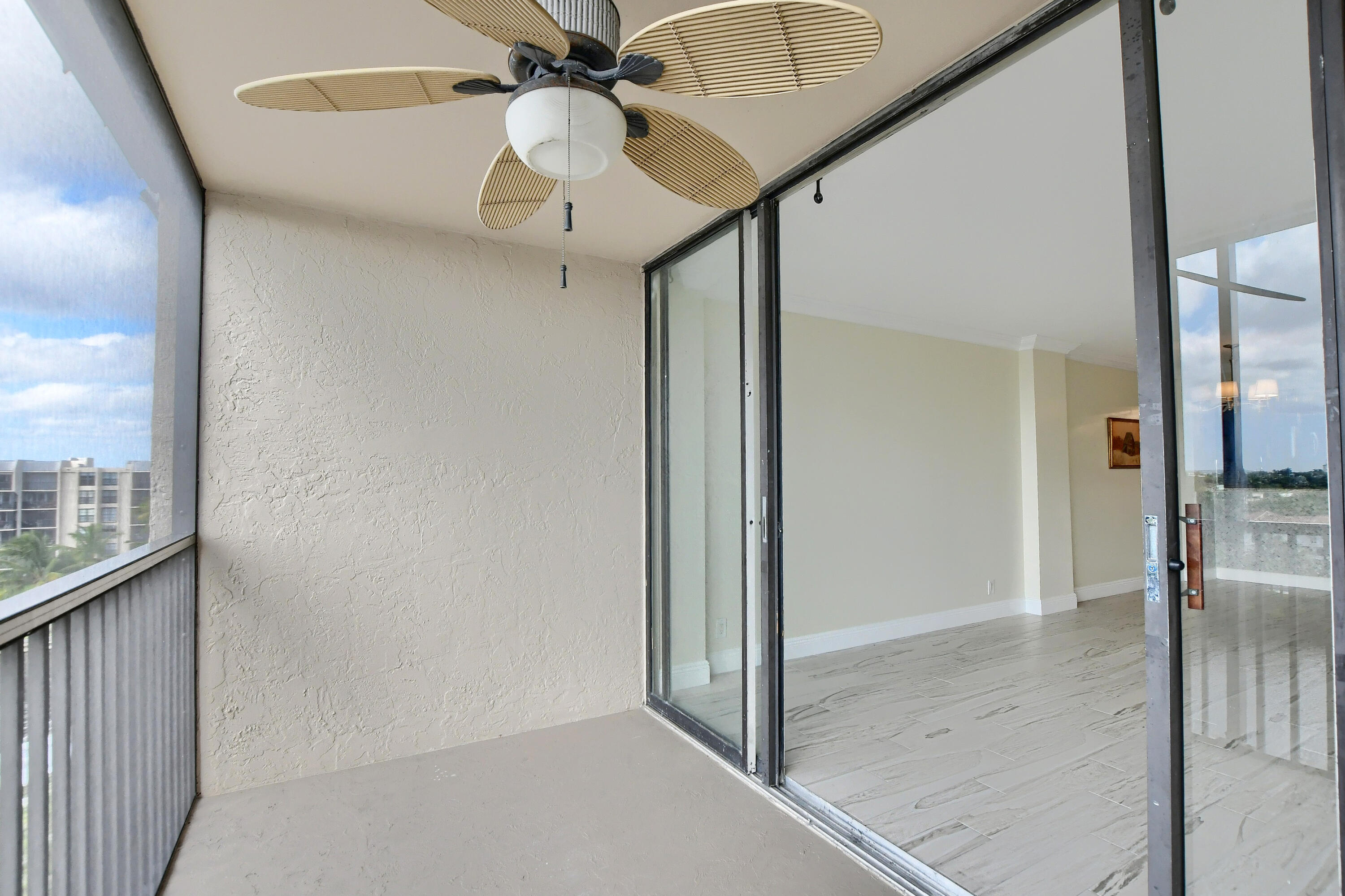22 Royal Palm Way, Unit 6010 Boca Raton, FL 33432 - Photo 50 of 62 49_ebf_6400-hdr(5)