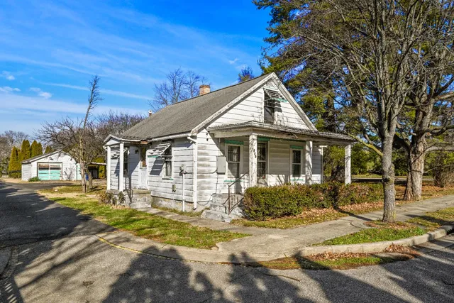 $155,000 | 515 Dunn Street, Lawrenceburg, IN 47025