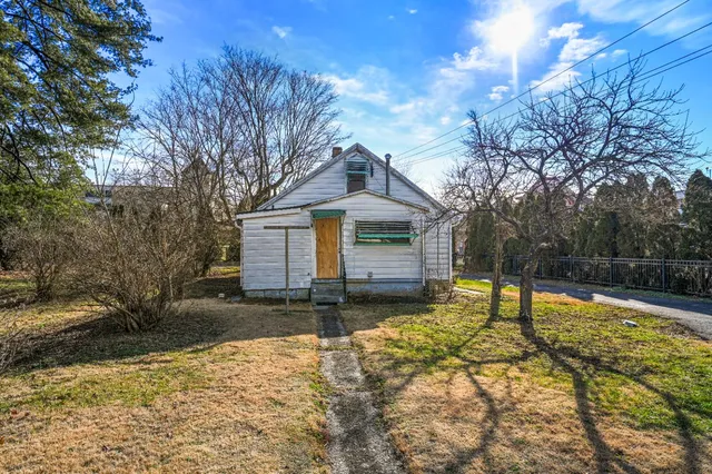 $155,000 | 515 Dunn Street, Lawrenceburg, IN 47025