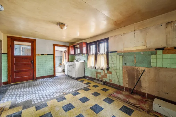 $143,000 | 515 Dunn Street, Lawrenceburg, IN 47025