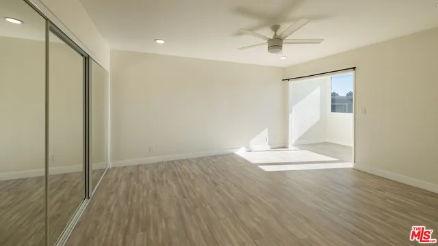 $1,450,000 | 13206 Admiral Avenue, Unit F, Marina del Rey, CA 90292