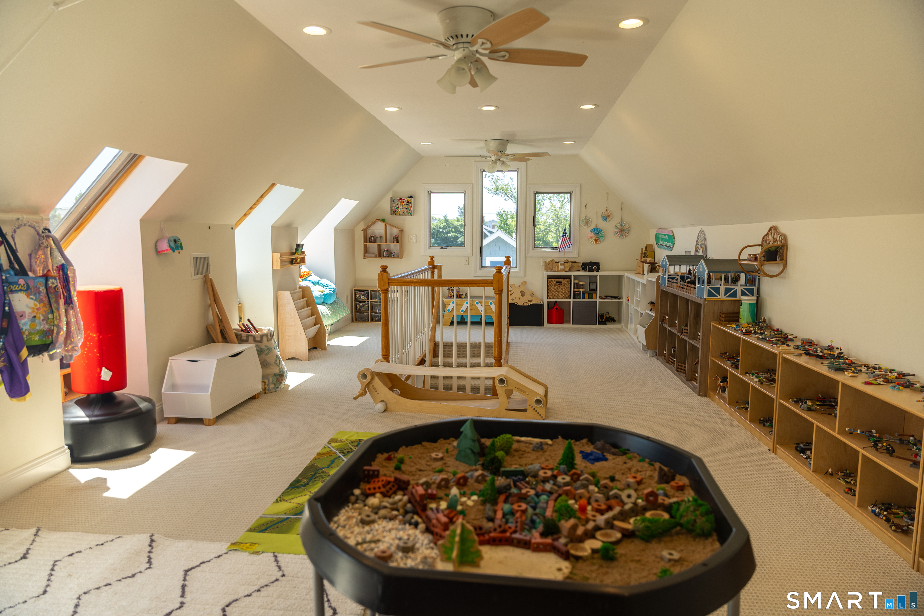 18 Waverly Road Branford, CT 06405 - Photo 21 of 40