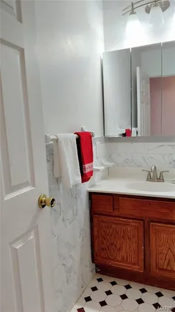 $3,200 | 961 Villa Gran Way, Fenton, MO 63026