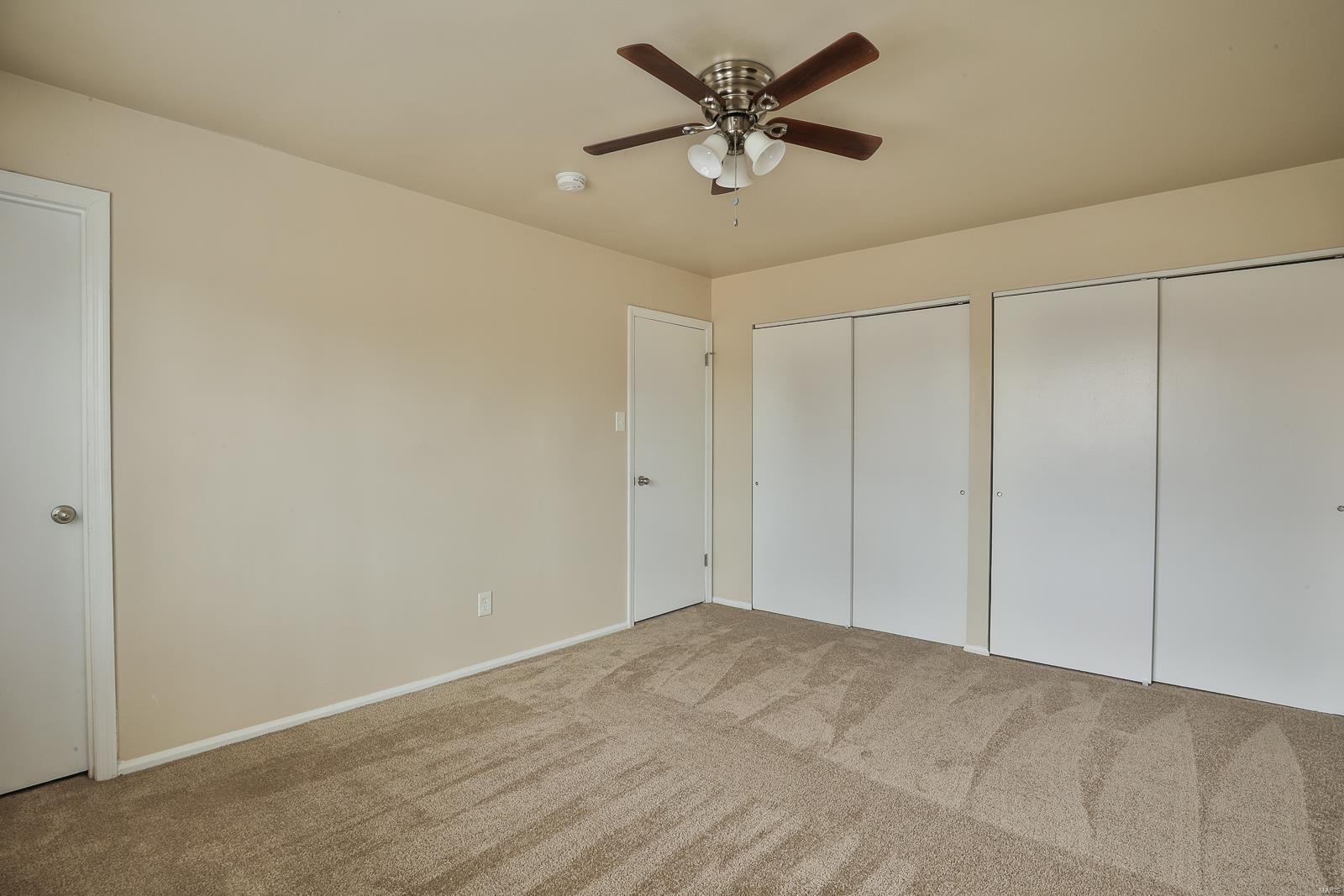 2525 Derhake Road Florissant, MO 63033 - Photo 8 of 20
