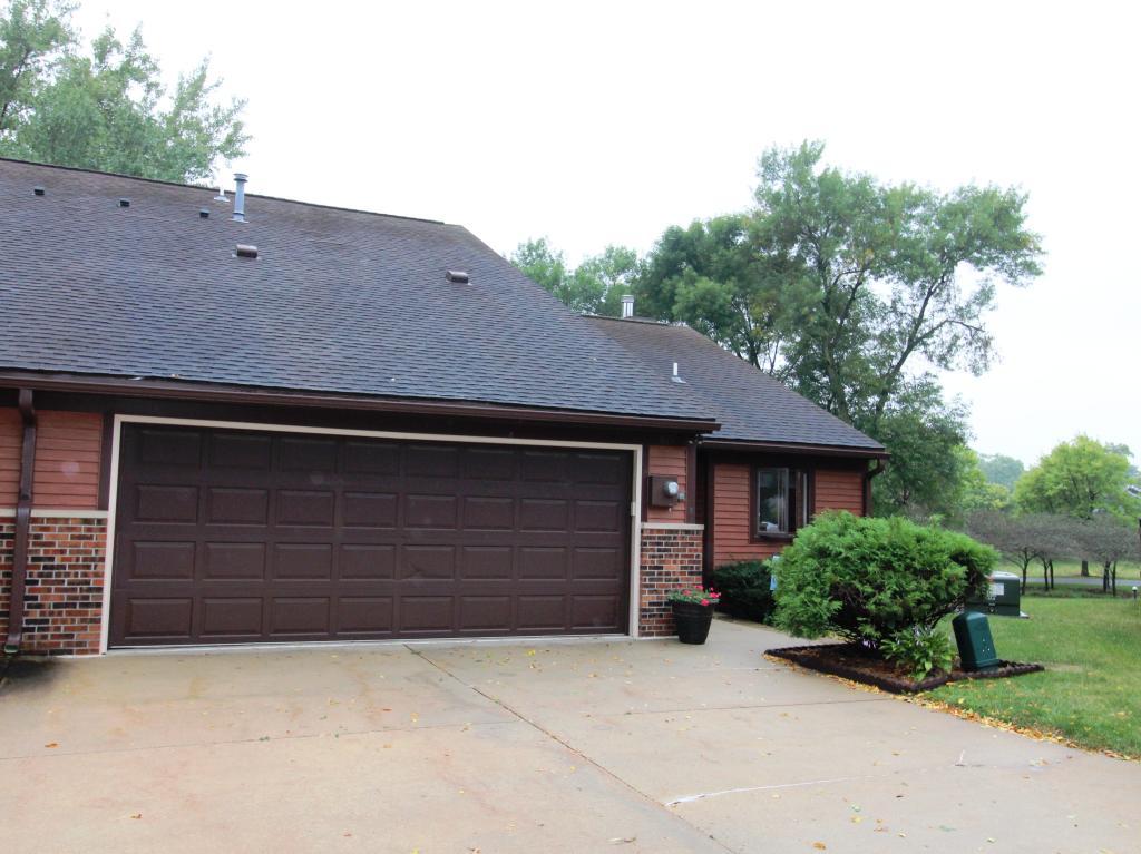 877 15th Avenue Southeast Rochester, MN 55904 - Photo 1 of 1