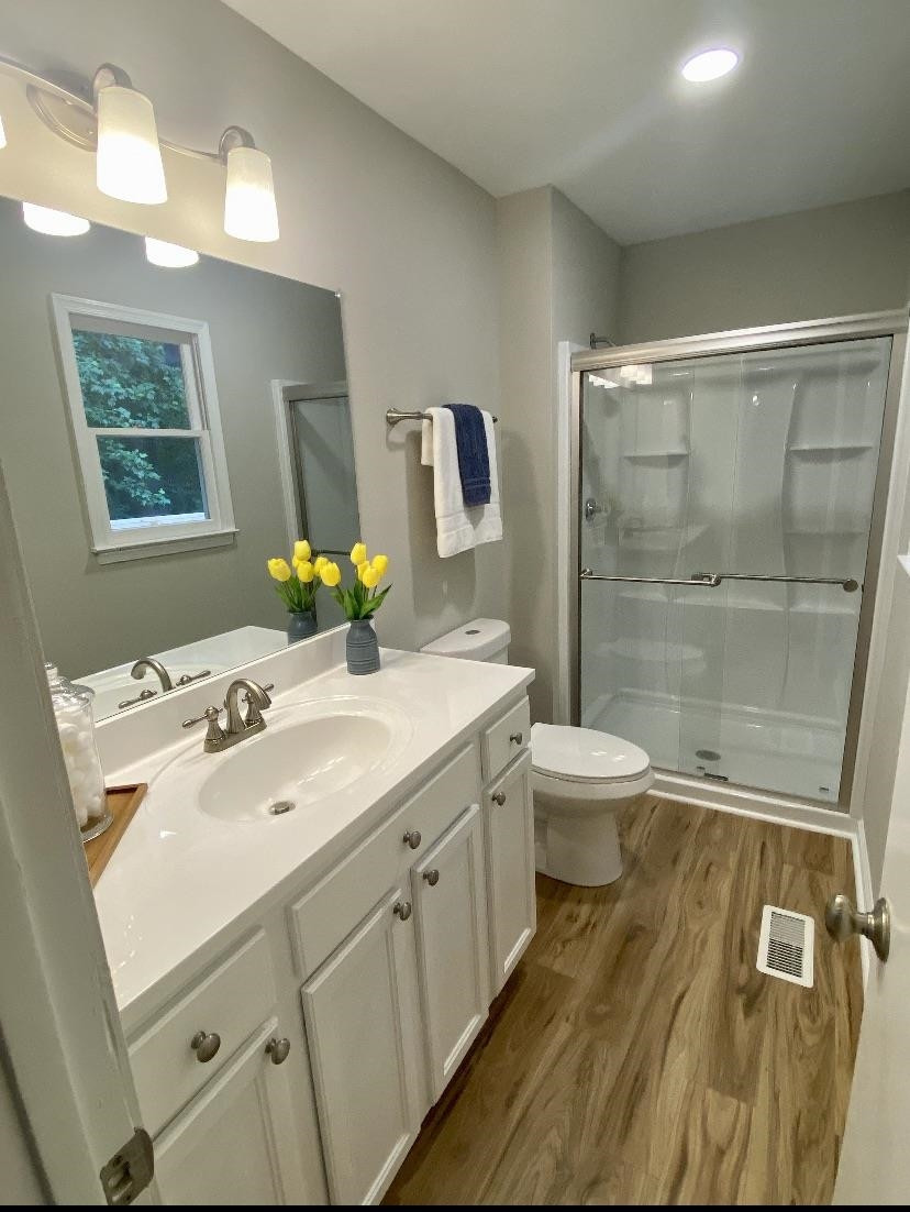 7908 Pleasant Ridge Road Raleigh, NC 27615 - Photo 22 of 31 Master Bathroom