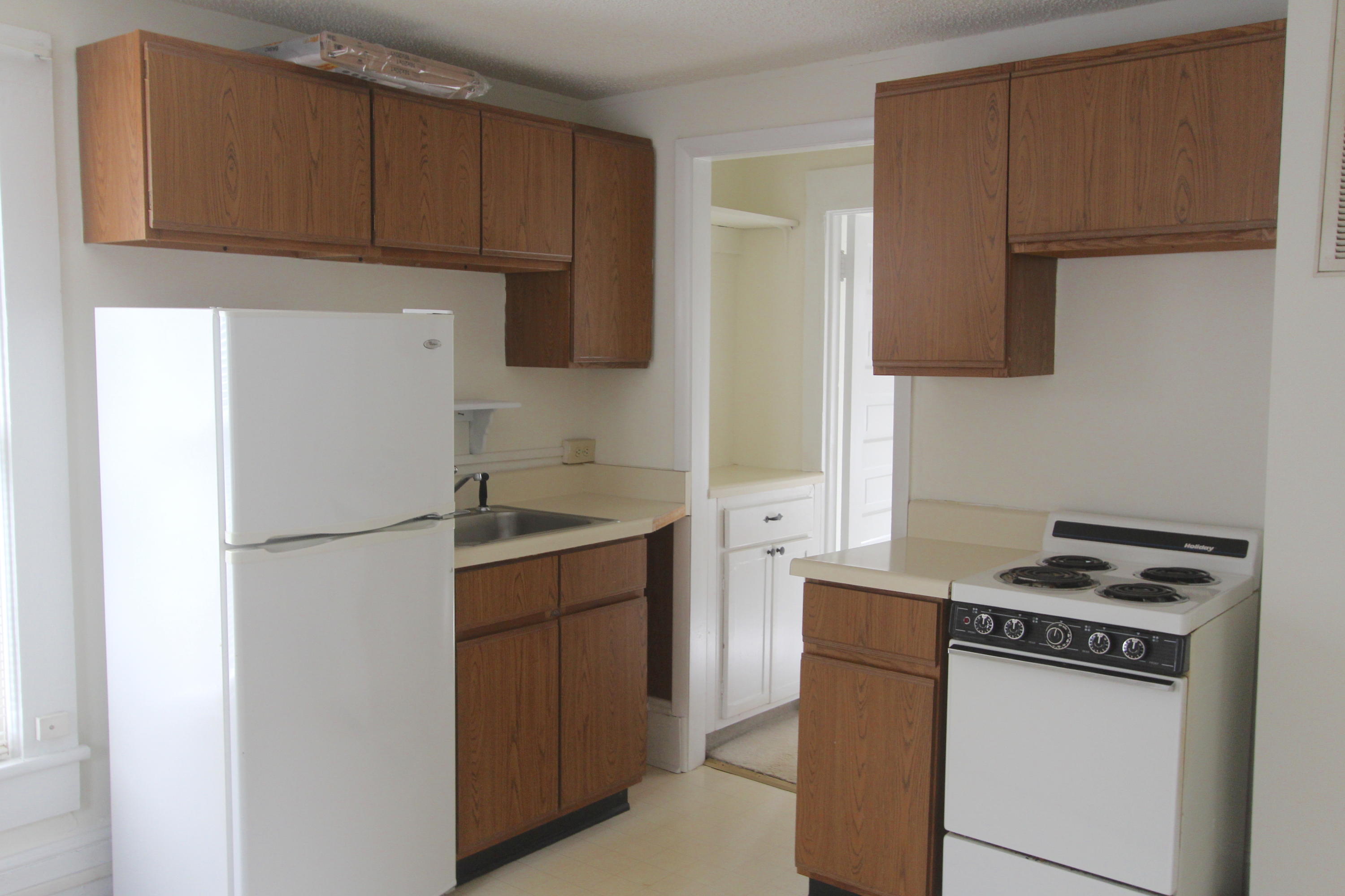 95 Community Road Pinehurst, NC 28374 - Photo 14 of 21 Unit 4 Kitchen