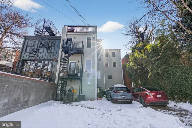 $4,600 | 1328 Maryland Avenue Northeast, Unit 3, Washington, DC 20002