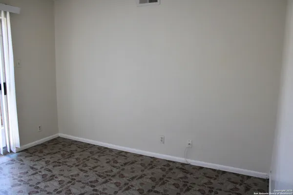 $795 | 923 Vance Jackson Road, Unit 1007, San Antonio, TX 78201