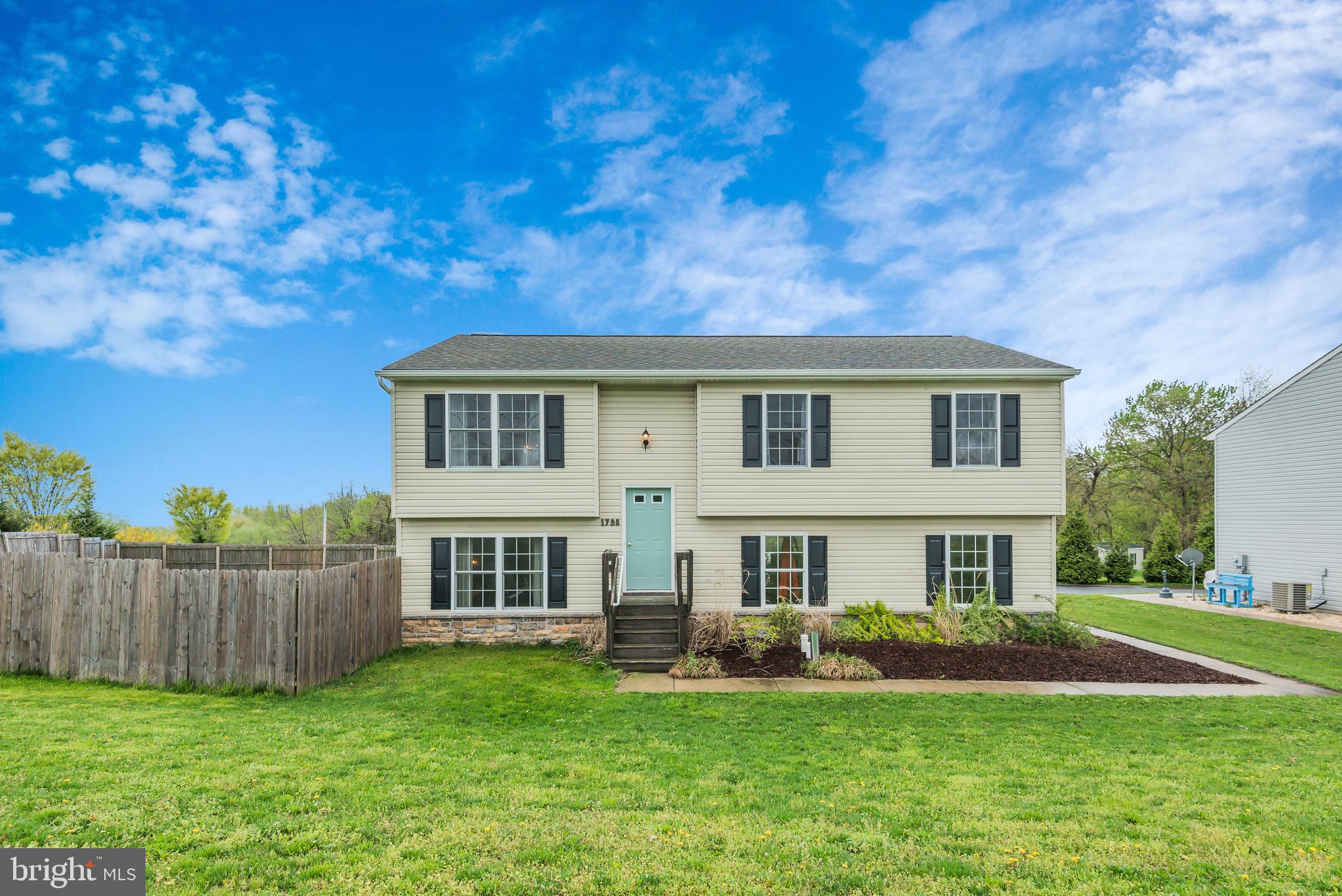 1798 Campus Road Elizabethtown, PA 17022 - Photo 1 of 26