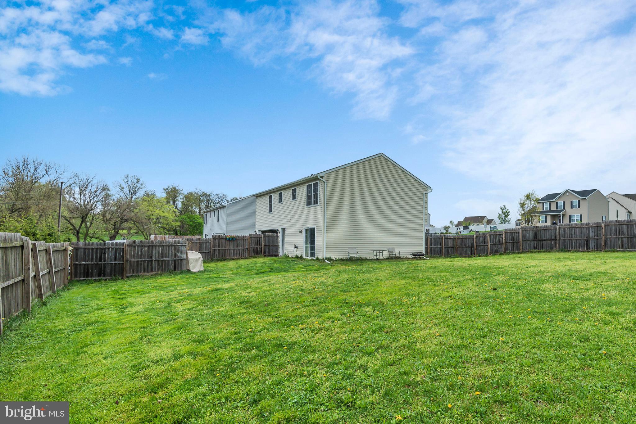 1798 Campus Road Elizabethtown, PA 17022 - Photo 24 of 26 Huge fenced in yard