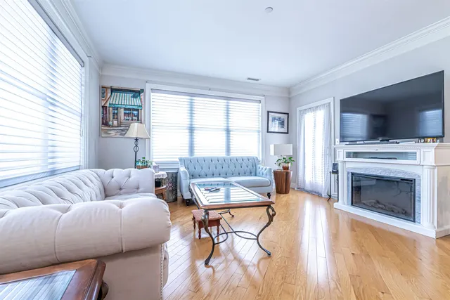 $615,000 | 10 Braemoor Woods Road, Unit 300, Salem, NH 03079