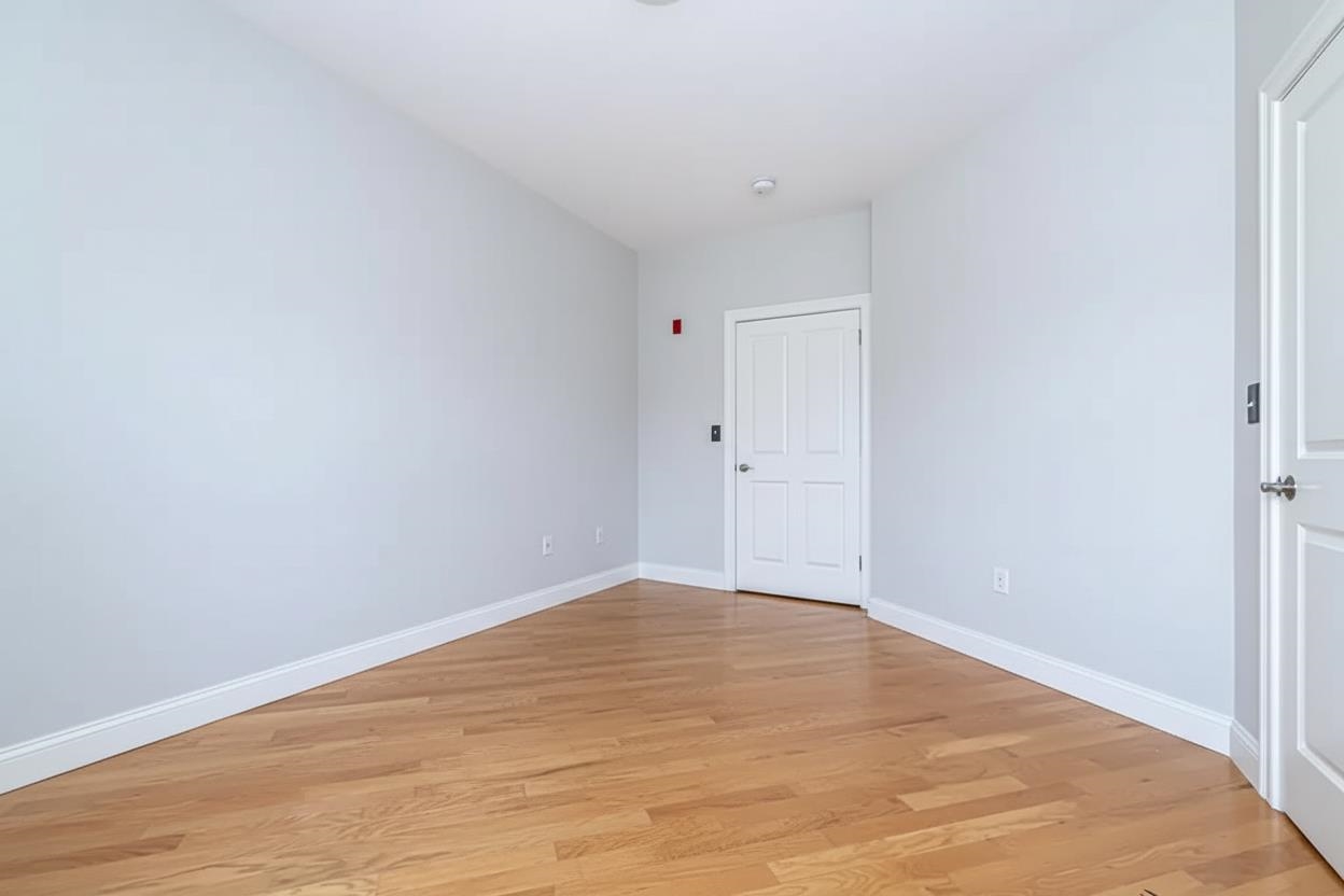 10 Braemoor Woods Road, Unit 300 Salem, NH 03079 - Photo 26 of 36