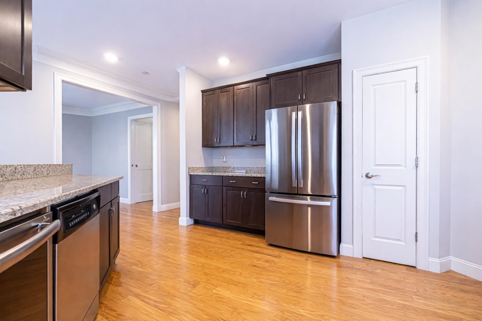 10 Braemoor Woods Road, Unit 300 Salem, NH 03079 - Photo 33 of 36