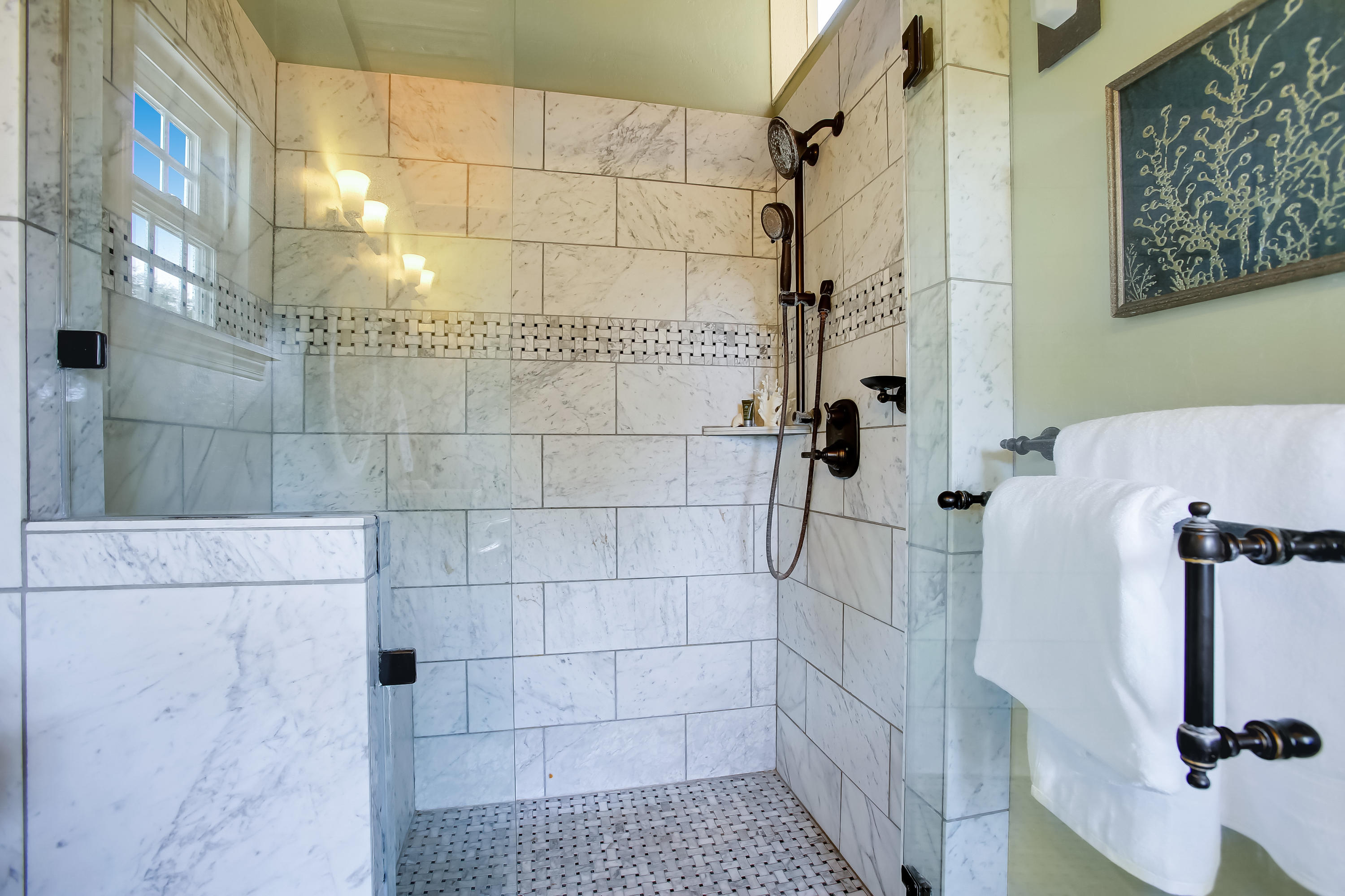 833 Cheltenham Road Santa Barbara, CA 93105 - Photo 14 of 23 Primary Bath 2