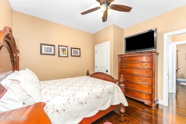 $550,000 | 180 Owens Drive, Rocky Top, TN 37769