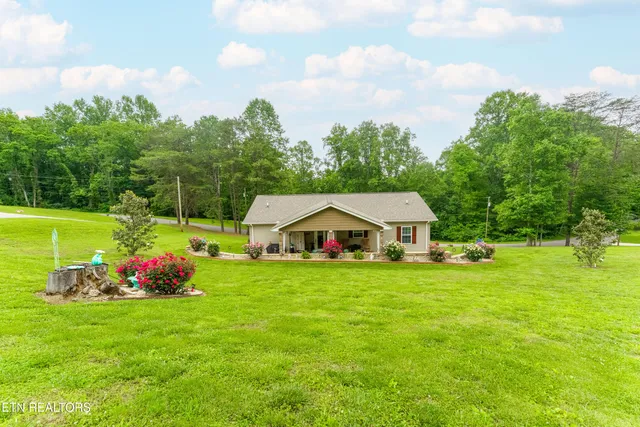 $550,000 | 180 Owens Drive, Rocky Top, TN 37769