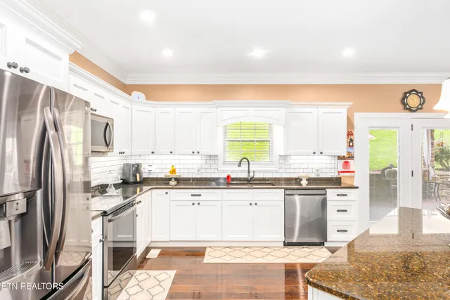 $550,000 | 180 Owens Drive, Rocky Top, TN 37769