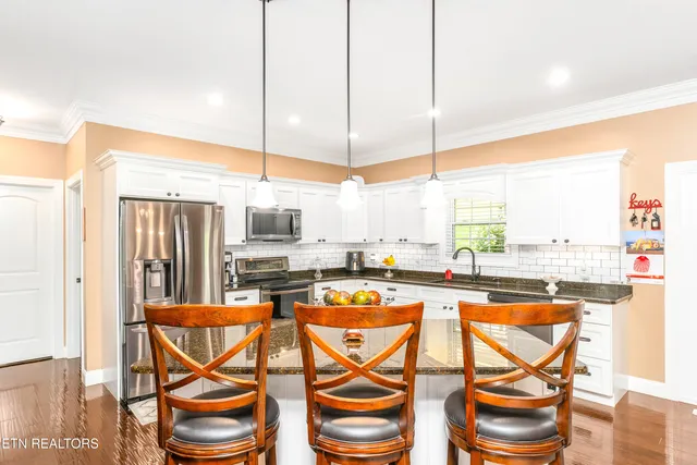 $550,000 | 180 Owens Drive, Rocky Top, TN 37769