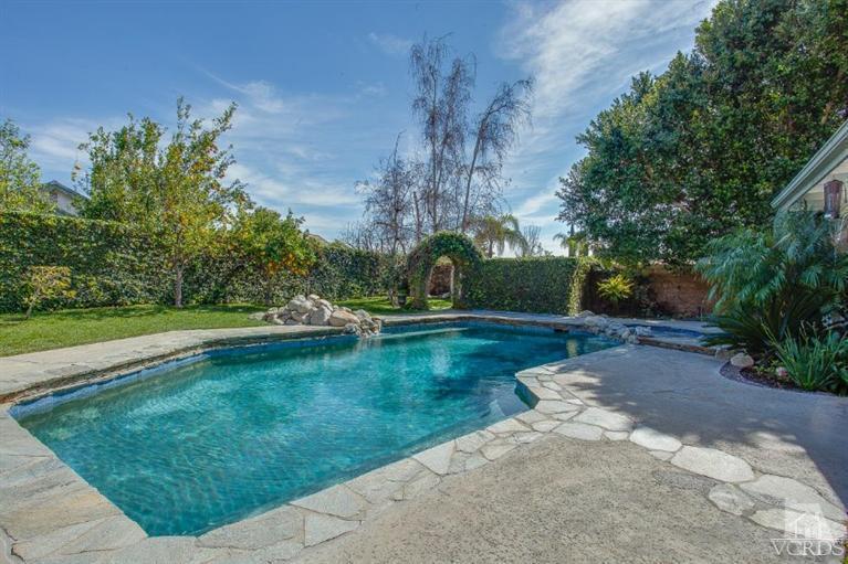 3606 Claridge Court Simi Valley, CA 93063 - Photo 54 of 58 a view of a swimming pool with a yard