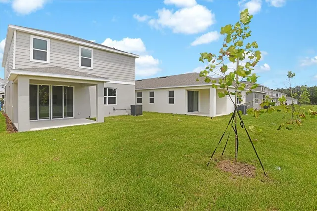 $372,239 | 753 Lake Dell Drive, Dundee, FL 33838