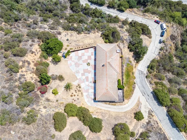 $1,398,000 | 521 Baseline Road, La Verne, CA 91750