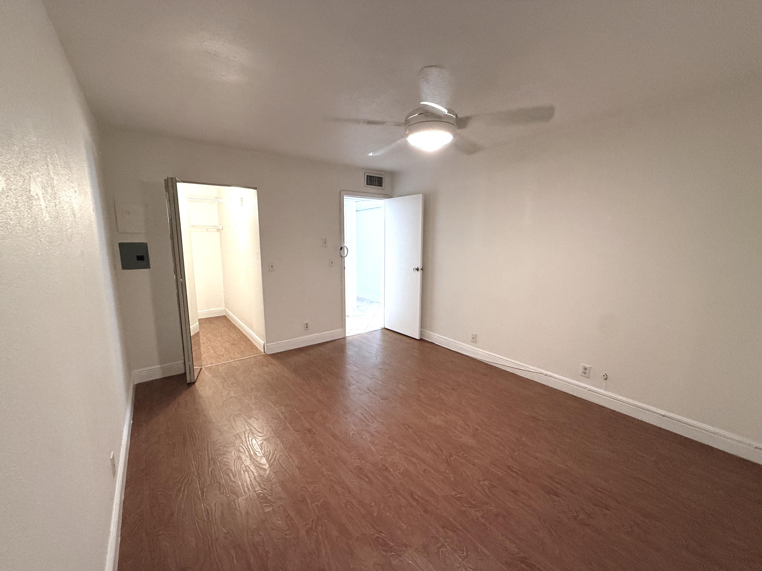 569 Monaco L Delray Beach Delray Beach, FL 33446 - Photo 16 of 32 Primary bedroom 569 MON-L