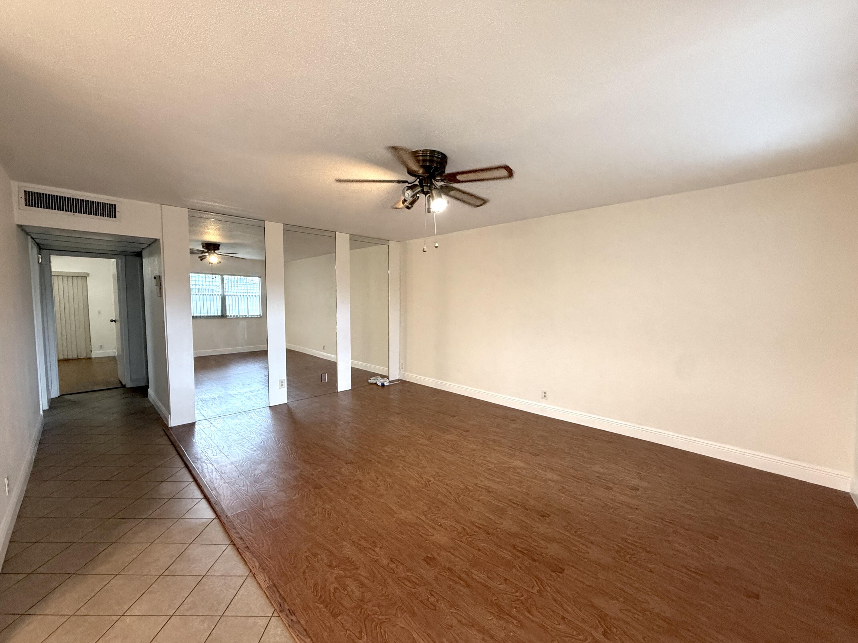 569 Monaco L Delray Beach Delray Beach, FL 33446 - Photo 3 of 32 LIVING AREA 569 MON-L