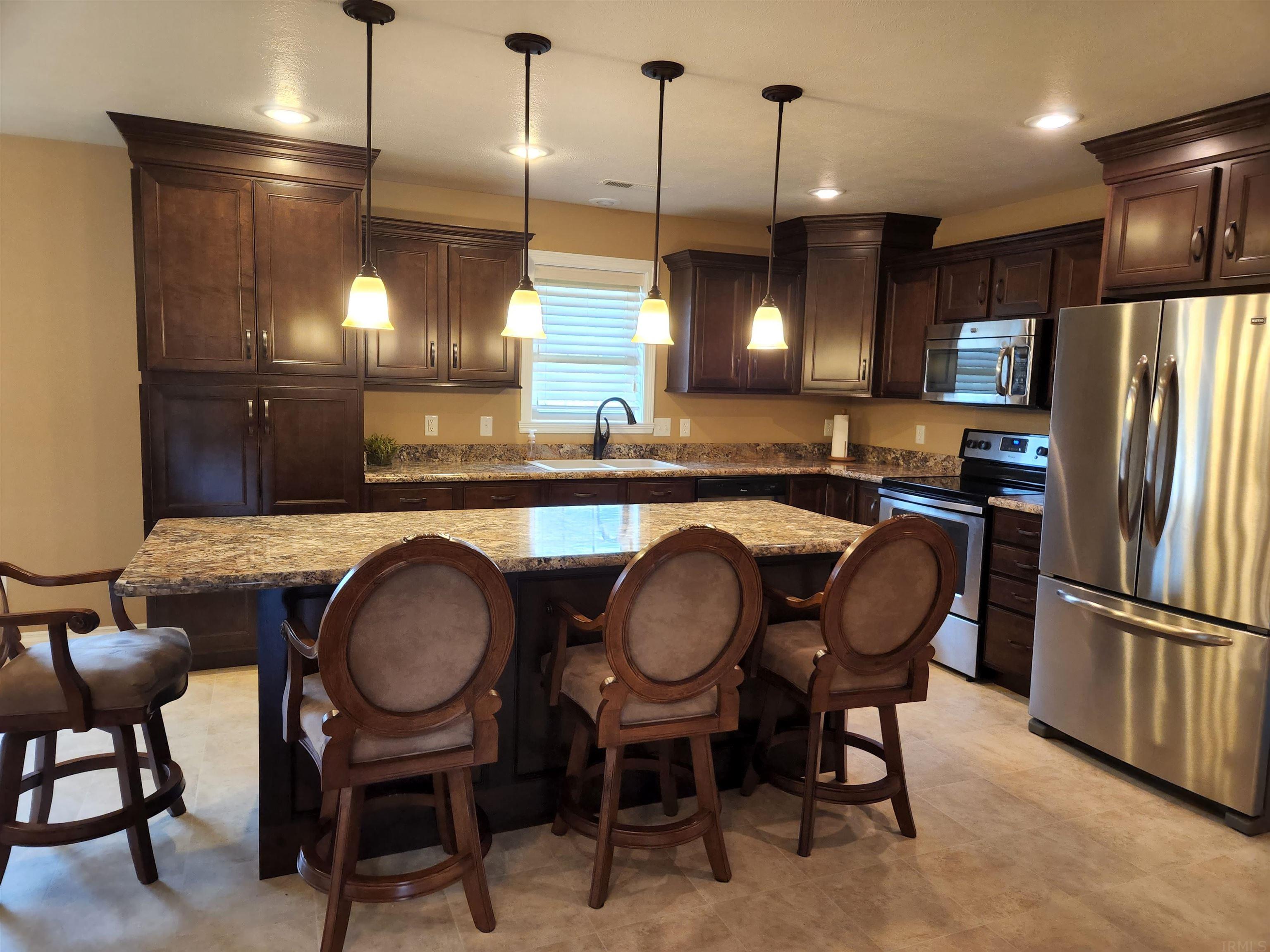 466 South Kluemper Road Jasper, IN 47546 - Photo 12 of 19 Gallery Image 12