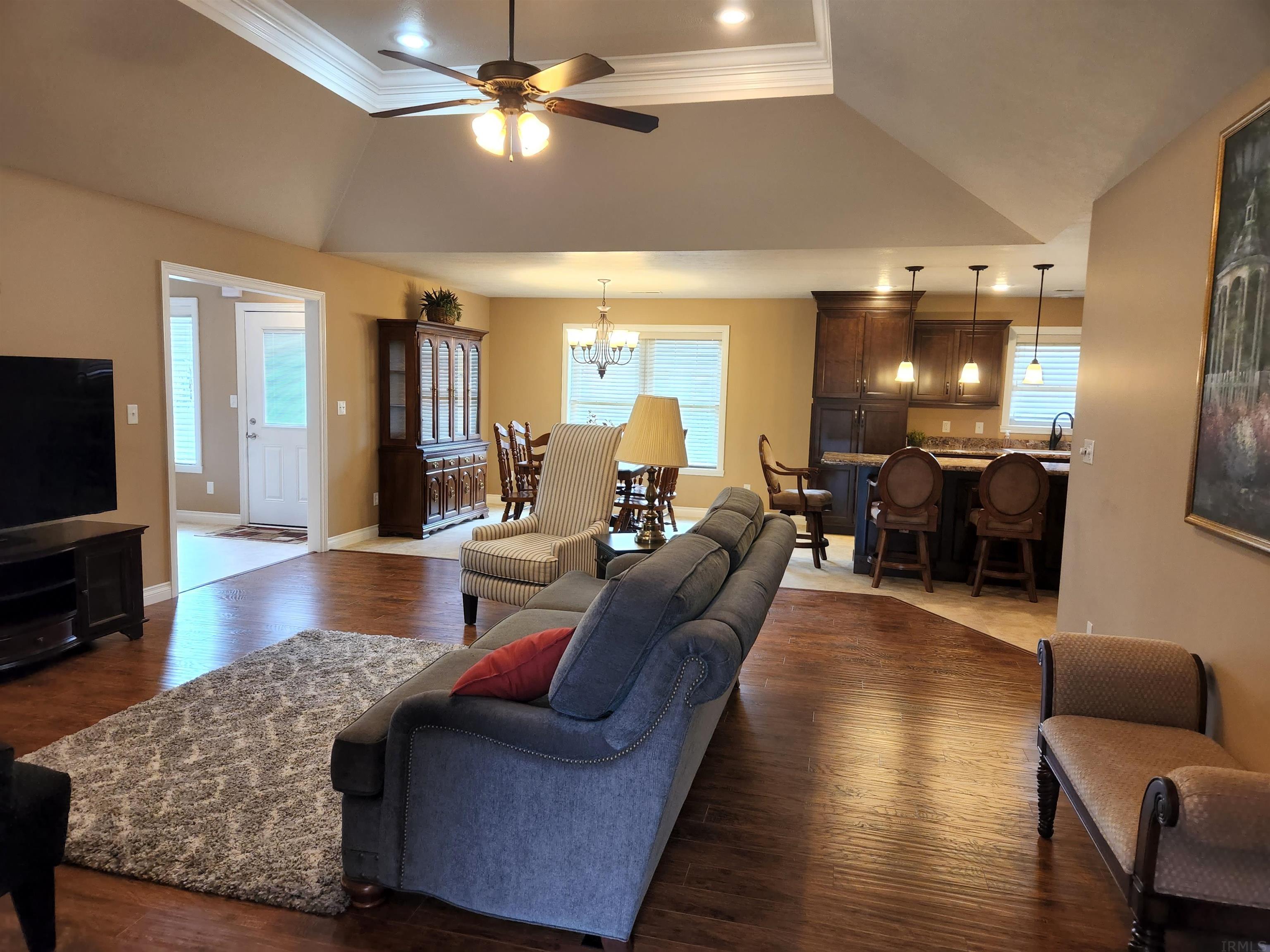 466 South Kluemper Road Jasper, IN 47546 - Photo 15 of 19 Gallery Image 15