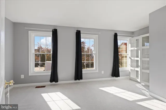 a view of livingroom with hardwood floor and window