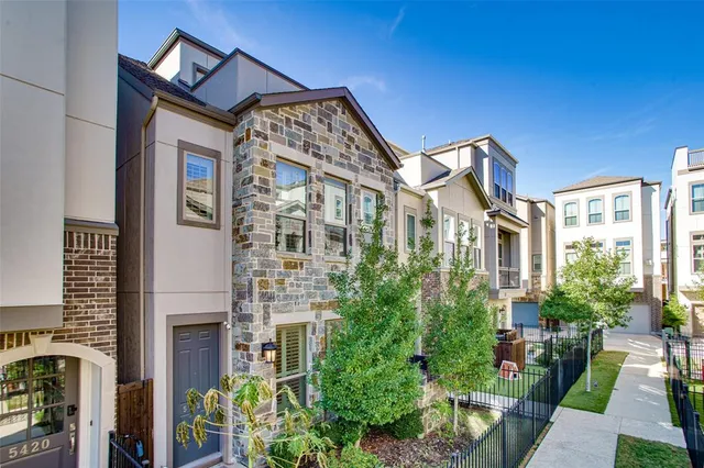 a view of a building