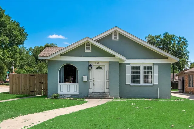 $3,700 | 5644 Ridgedale Avenue, Dallas, TX 75206